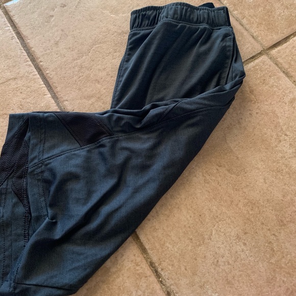 Russell Dripower 30 Athletic Shorts - Picture 3 of 5